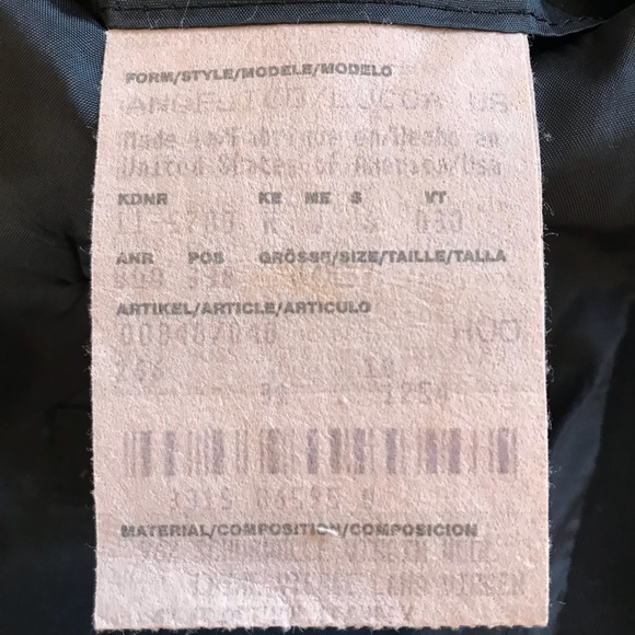 Black, (light) wool Hugo Boss jacket - Picture 3 of 6